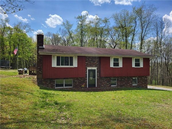 45 Coulter Estates Drive, Burgettstown, PA 15021
