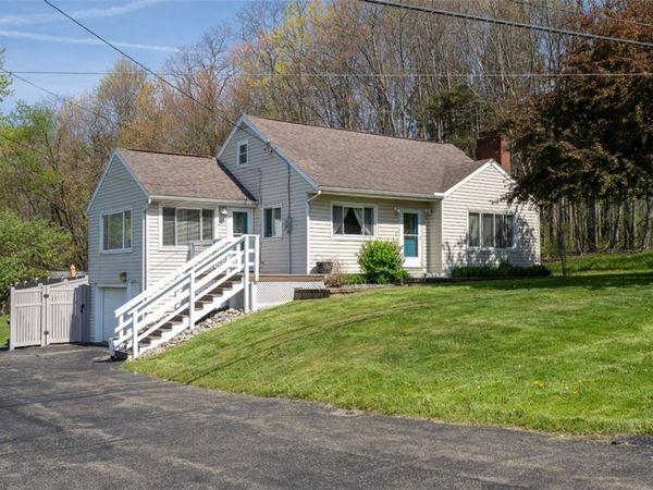 1007 Willowbrook Rd., New Castle, PA 16101