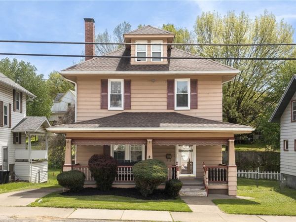 70 E Katherine Ave, Washington, PA 15301
