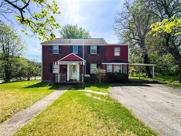 2710 Henderson Rd , White Oak, PA 15131