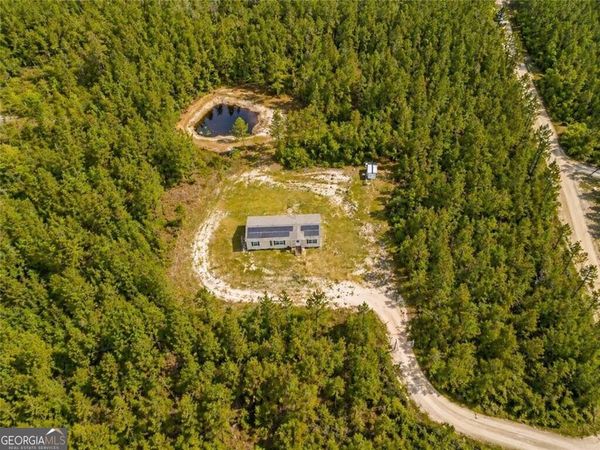 1306 Vic Waters Road, Townsend, GA 31331
