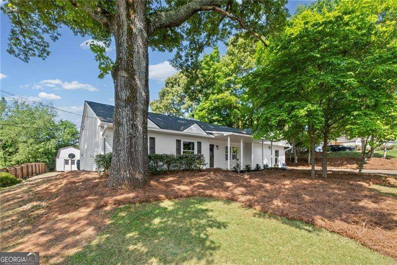213 Colemans Bluff Drive, Woodstock, GA 30188 Main Photo