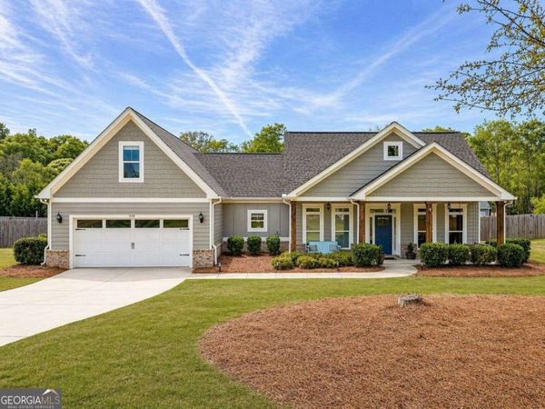 438 Lakewood Drive SW, Social Circle, GA 30025