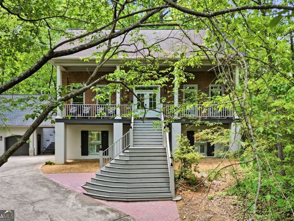 130 Farm Hill Circle, Roswell, GA 30075