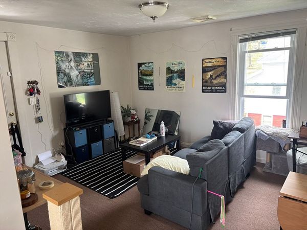 41 Whipple St, Unit 3, Worcester, MA 01607