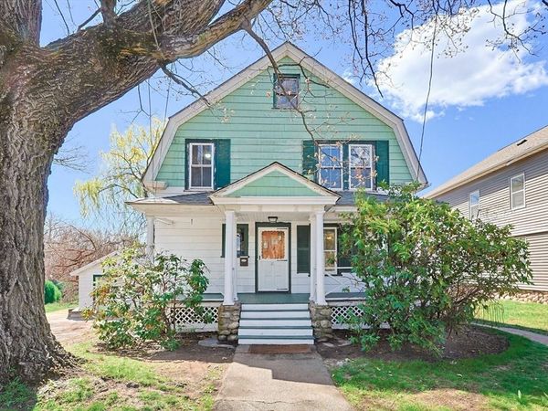 119 Hope Ave, Worcester, MA 01603