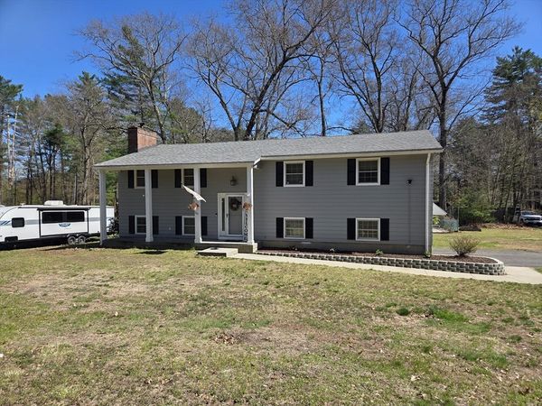 166 Pomeroy Meadow Rd, Southampton, MA 01073