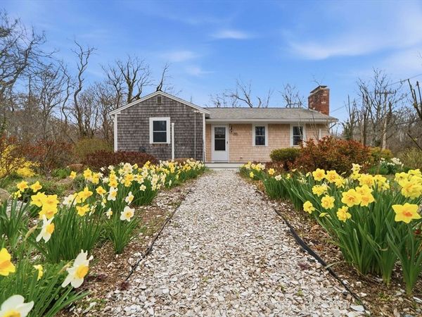 26 Locust Rd, Orleans, MA 02653