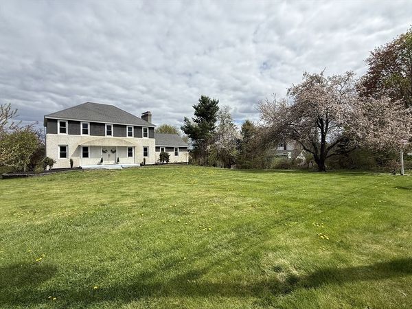 15 Birch Hill Rd, West Brookfield, MA 01585
