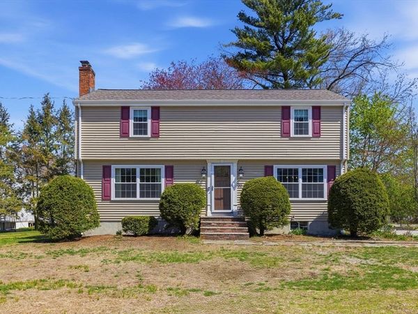 32 Hathaway Road, Wilmington, MA 01887