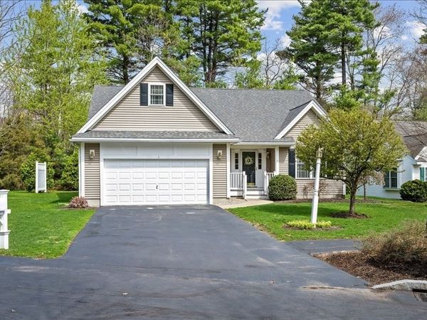 1 Aspenwood Cir, Unit 1, Southborough, MA 01772