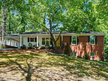 923 Meadowbrook Drive, Garner, NC 27529