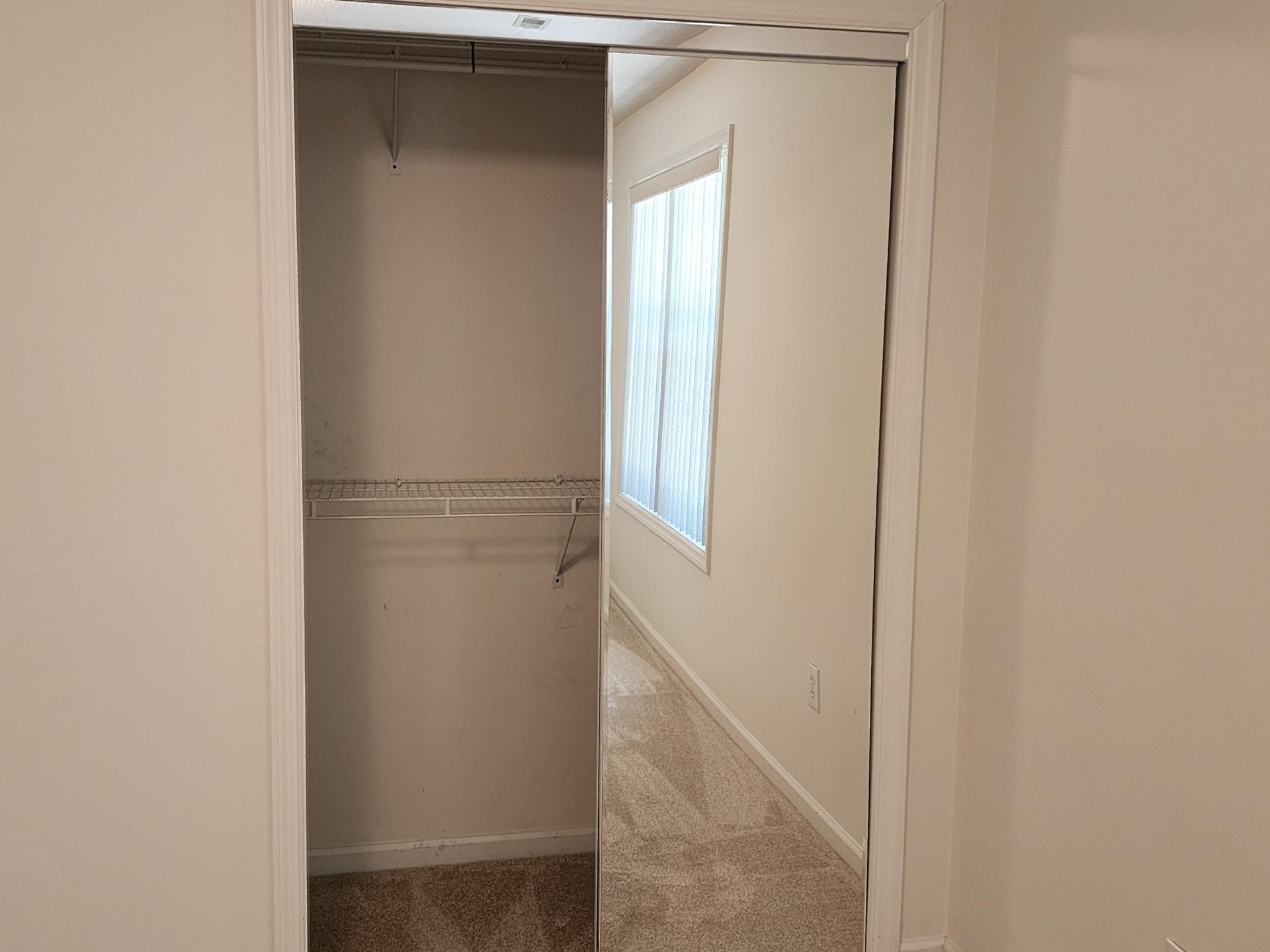 102 Keighley Drive Photo 27