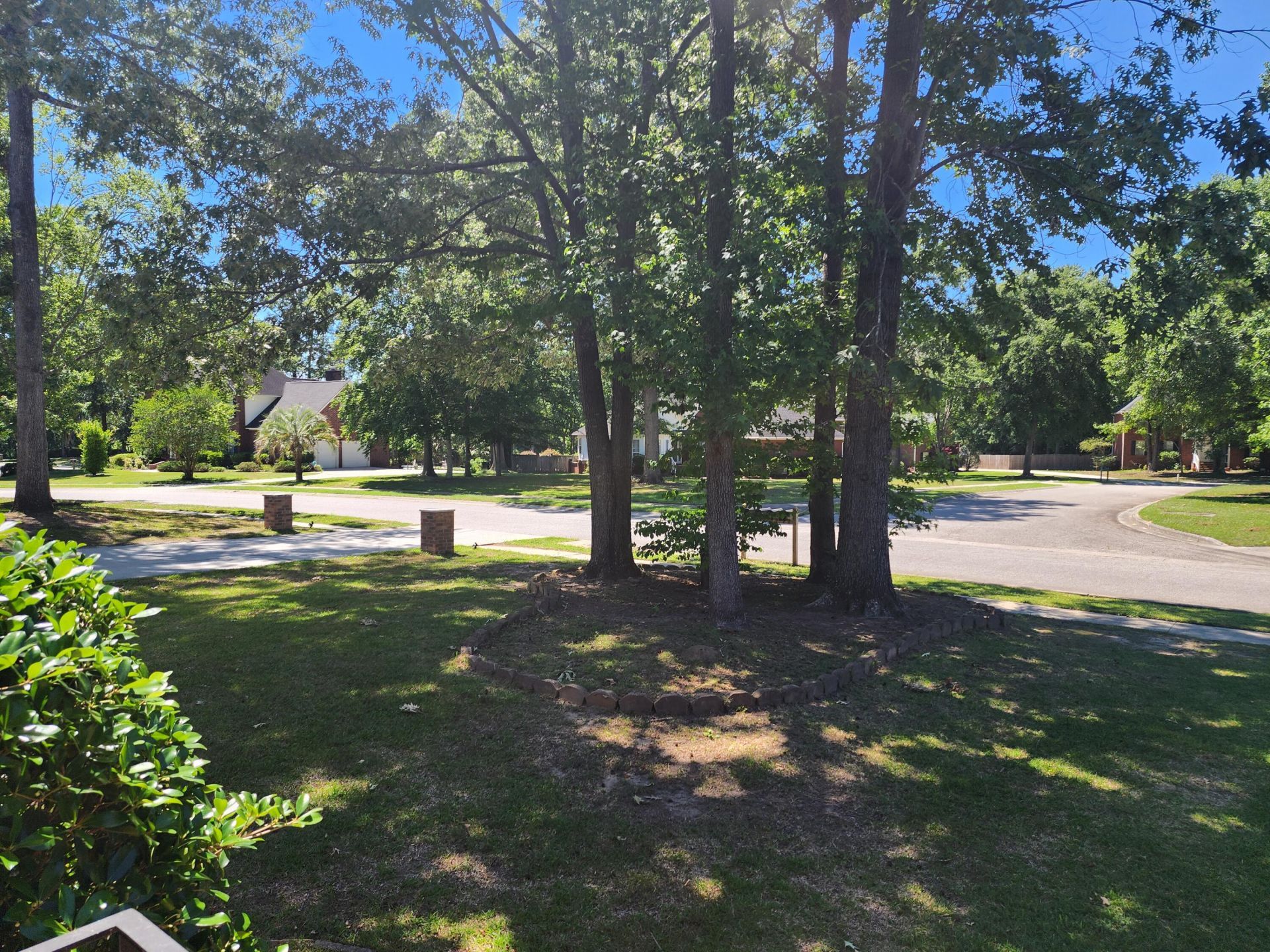 102 Keighley Drive Photo 4