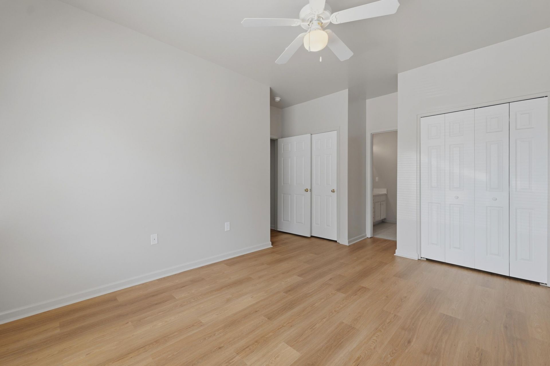 3301 Mariners Way Photo 12