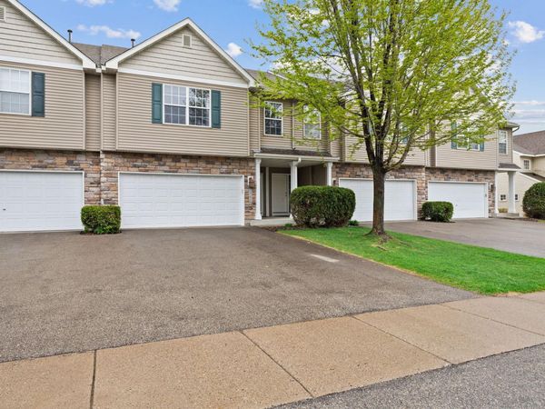 1761 Philipp Drive, Shakopee, MN 55379