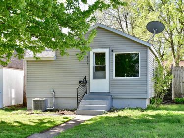 959 W 2nd Street, Winona, MN 55987