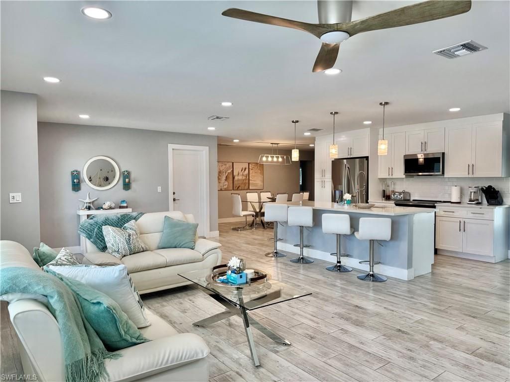 310 Madison Ct, Fort Myers Beach, FL 33931 Photo