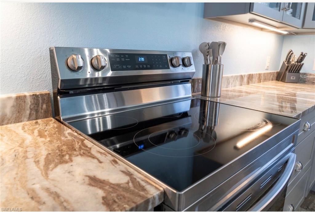 323 Washington Ct, Fort Myers Beach, FL 33931 Photo
