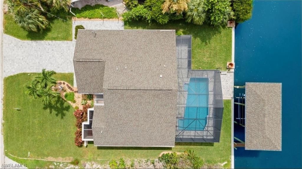 323 Washington Ct, Fort Myers Beach, FL 33931 Photo