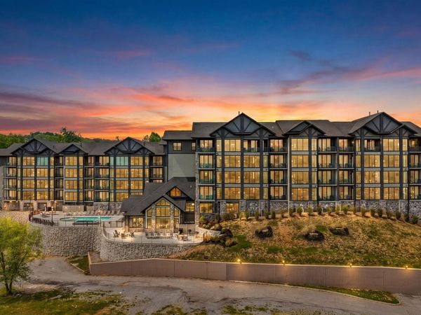 Gatlinburg, TN 00000