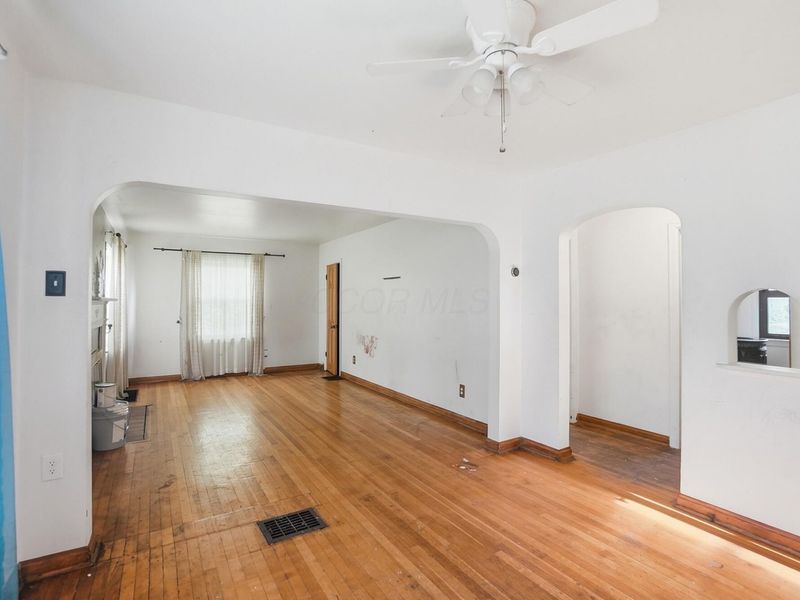 2070 Dartmouth Avenue , Columbus, OH 43219 Photo 10