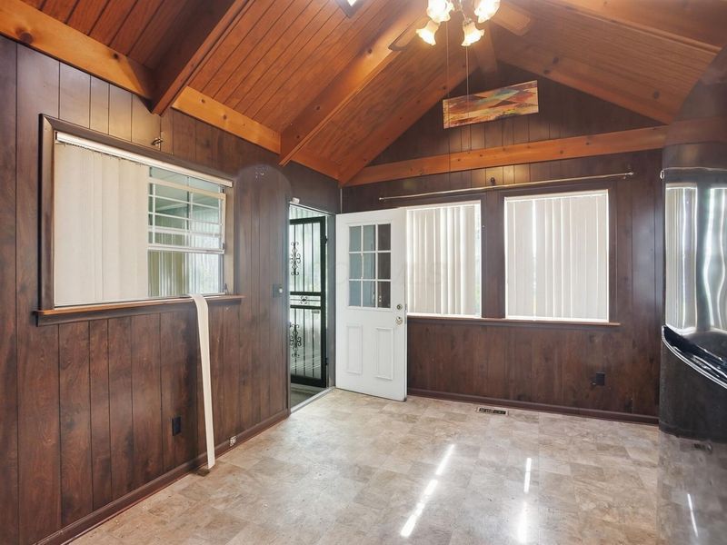 2070 Dartmouth Avenue , Columbus, OH 43219 Photo 17