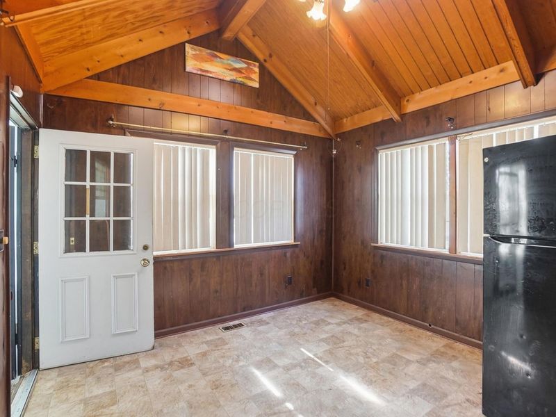 2070 Dartmouth Avenue , Columbus, OH 43219 Photo 18