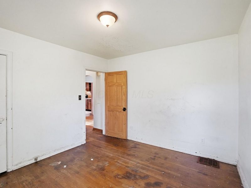 2070 Dartmouth Avenue , Columbus, OH 43219 Photo 23