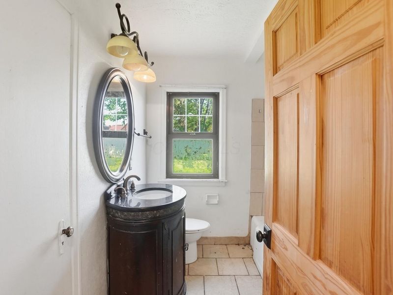 2070 Dartmouth Avenue , Columbus, OH 43219 Photo 24