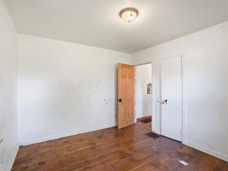 2070 Dartmouth Avenue , Columbus, OH 43219 Photo 29