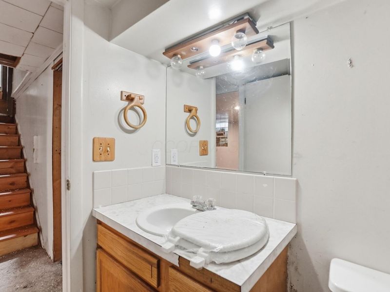 2070 Dartmouth Avenue , Columbus, OH 43219 Photo 44