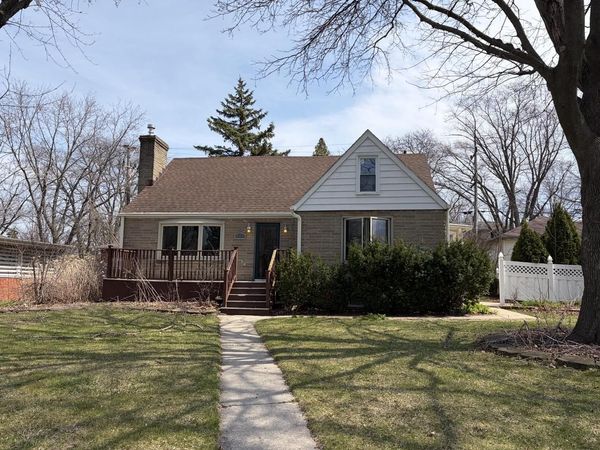 4260 93rd STREET, Wauwatosa, WI 53222
