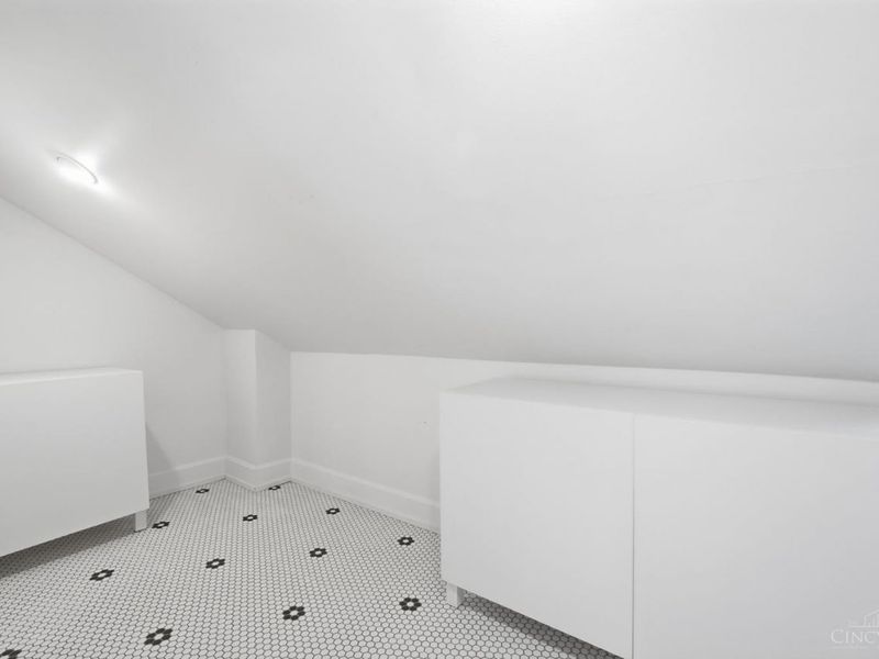 3040 Taylor Avenue, Cincinnati, OH 45220 Photo 35