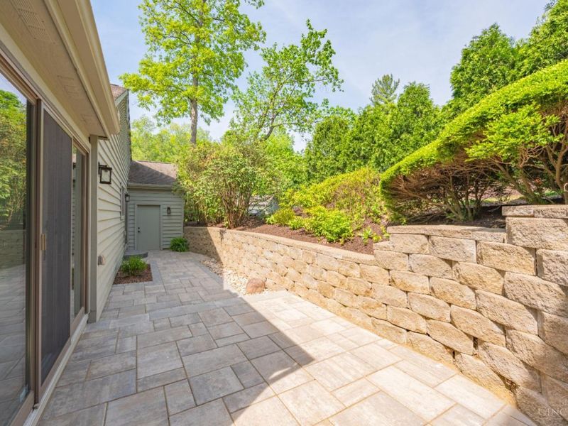 9 Falling Brook Lane, Blue Ash, OH 45241 Photo 28