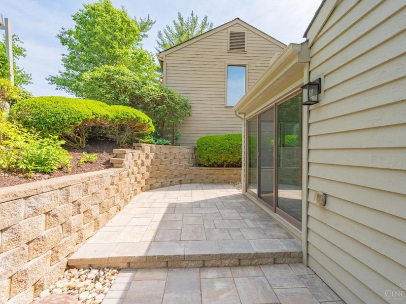 9 Falling Brook Lane, Blue Ash, OH 45241 Photo 30