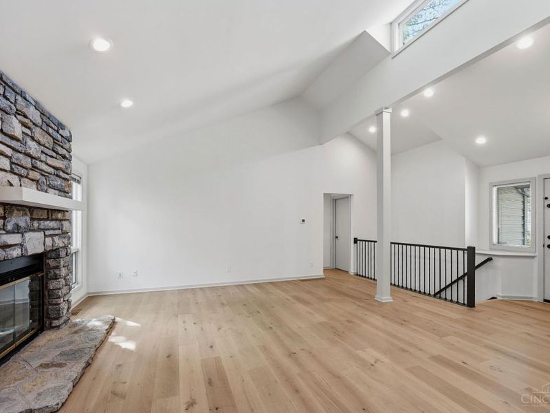 9 Falling Brook Lane, Blue Ash, OH 45241 Photo 9