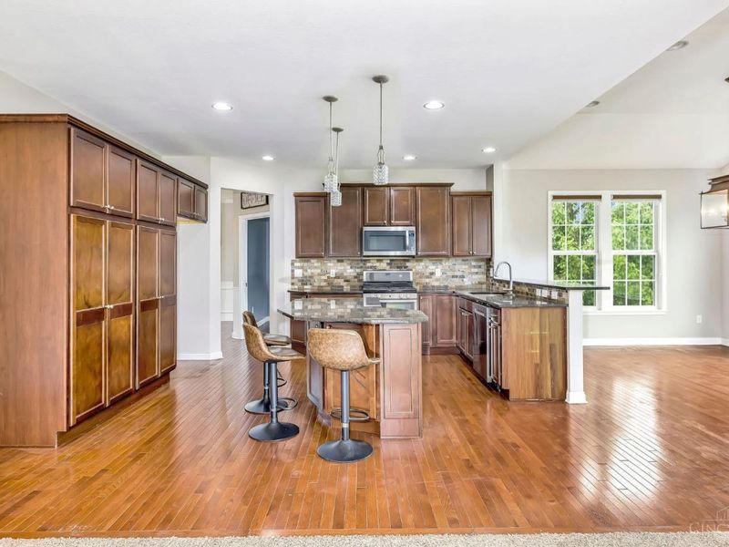 7173 Birkdale Drive, Hamilton Twp, OH 45039 Photo 13