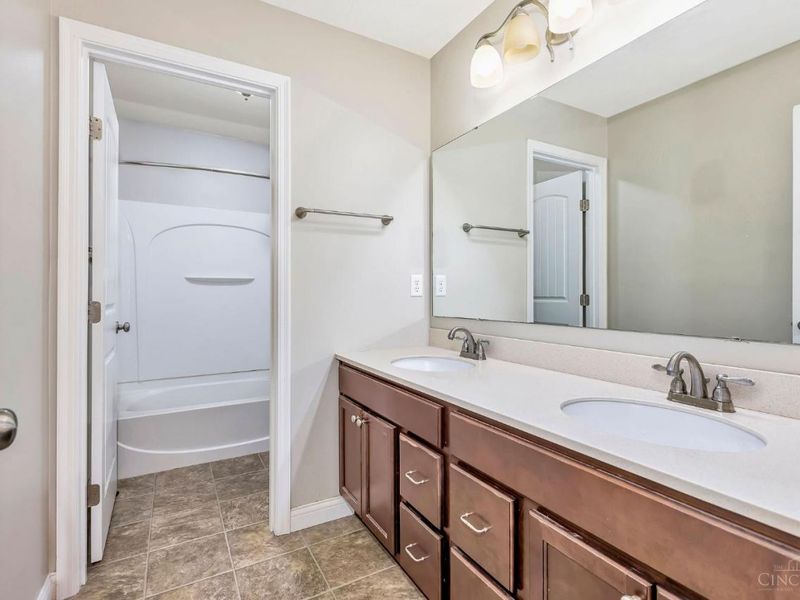 7173 Birkdale Drive, Hamilton Twp, OH 45039 Photo 32