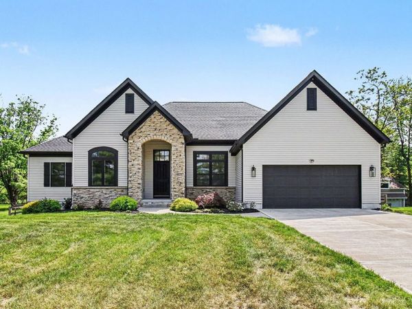 10125 Zumstein Drive, Symmes Twp, OH 45111