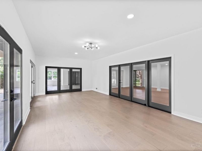 5960 Eaglet Drive, West Chester, OH 45069 Photo 46