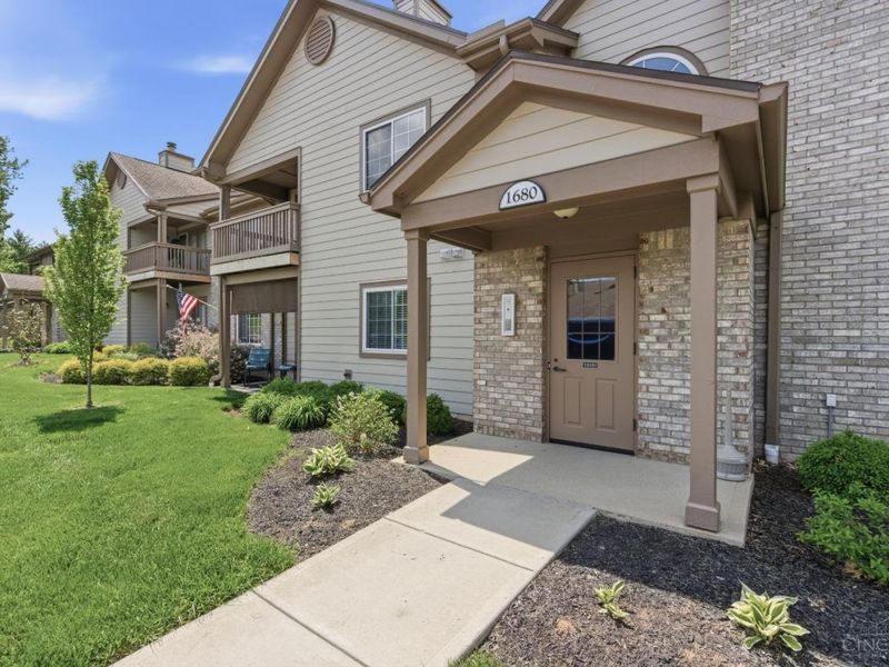 1680 Piper Lane, Unit 205, Centerville, OH 45440 Photo 2