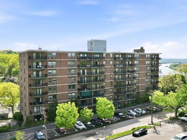 1815 William Howard Taft Road, Unit 502, Cincinnati, OH 45206