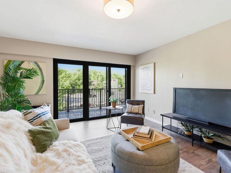 1815 Wm H Taft Road, Unit 502, Cincinnati, OH 45206 Photo 4