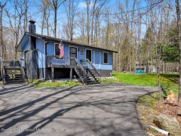 127 Big Bass Drive , Clifton Twp, PA 18424