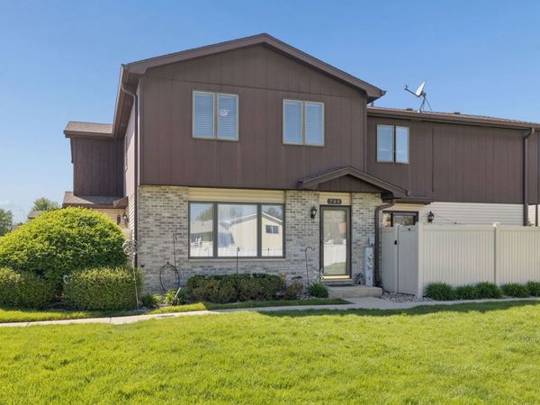 740 Brockwood Road , New Lenox, IL 60451