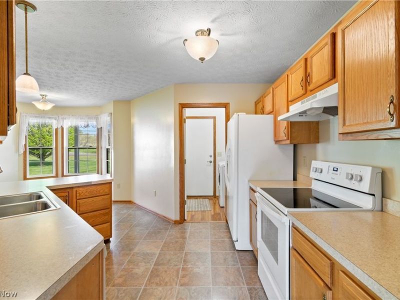 3008 Mount Pleasant Street NW, North Canton, OH 44720 Photo 13