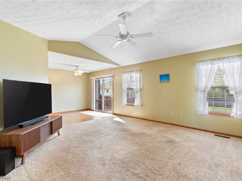 3008 Mount Pleasant Street NW, North Canton, OH 44720 Photo 4