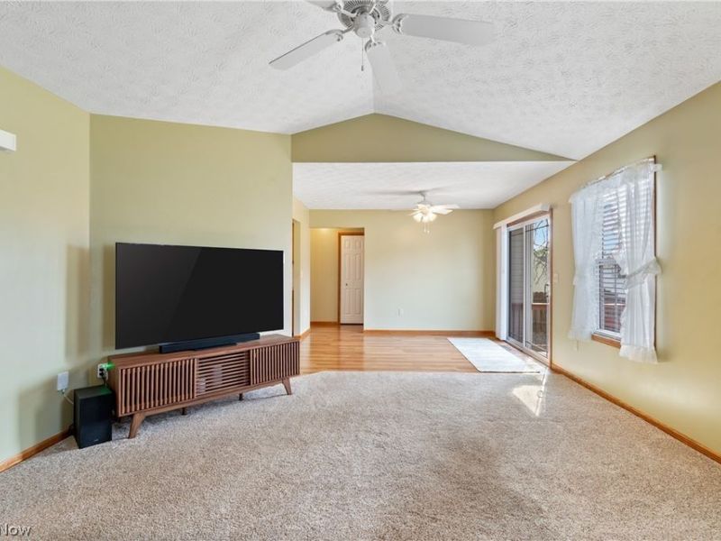 3008 Mount Pleasant Street NW, North Canton, OH 44720 Photo 5