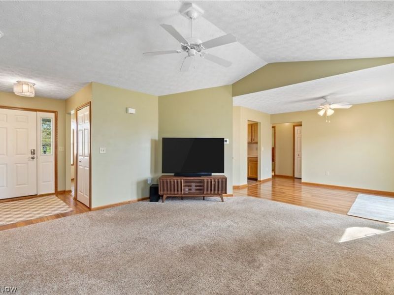 3008 Mount Pleasant Street NW, North Canton, OH 44720 Photo 6